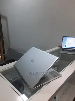 New Laptop Dell Inspiron 15 16GB Intel Core I7 SSD 512GB