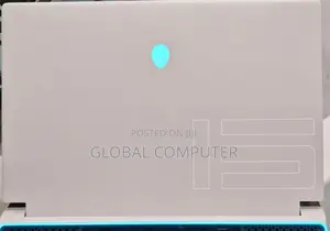 New Laptop Alienware M17x R2 32GB Intel Core I7 SSD 1T