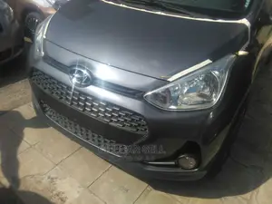 New Hyundai I10 2022 Gray