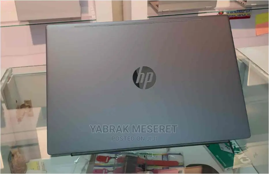 New Laptop HP Pavilion 15 8GB Intel Core I7 HDD 1T