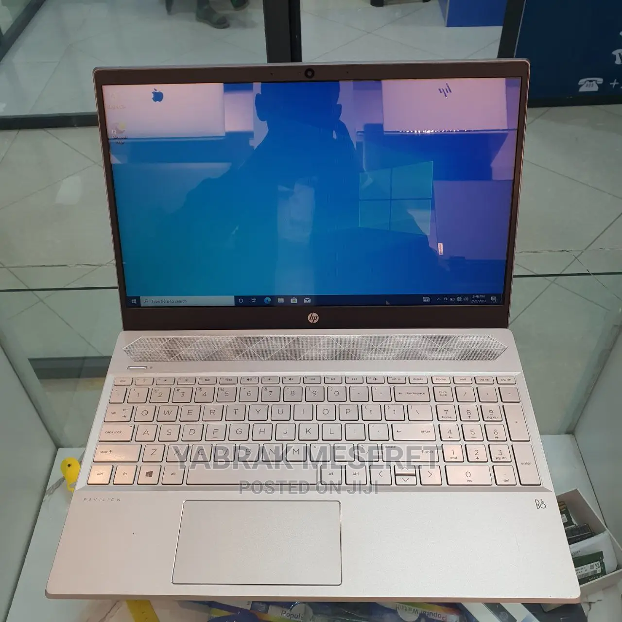 New Laptop HP Pavilion 15 8GB Intel Core I7 HDD 1T