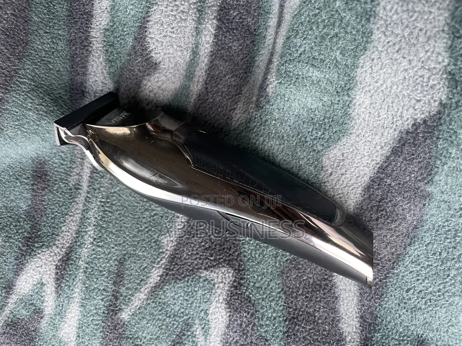 VGR V-030 Professional Hair Trimmer/Clipper