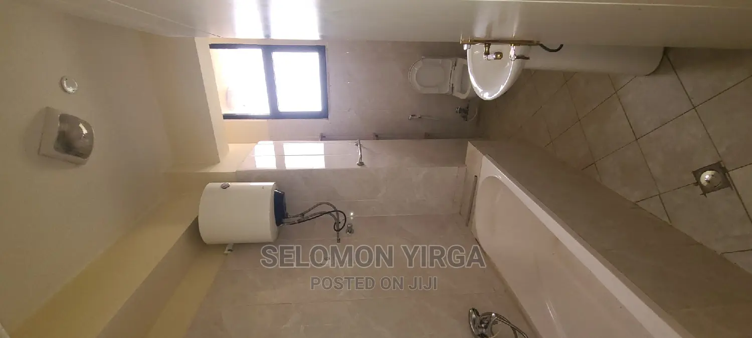 3bdrm Apartment in አድስ አበባ, Yeka for rent