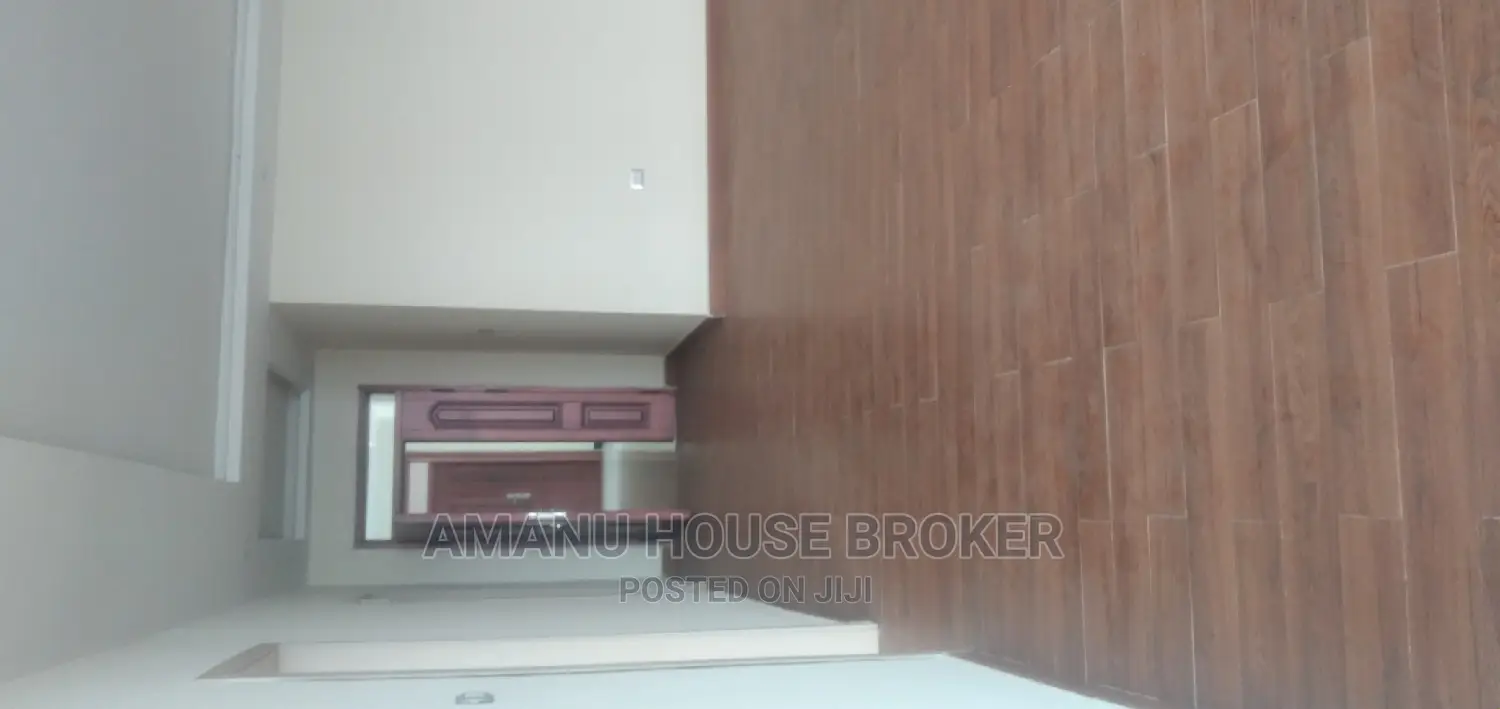 Urgent for Rent 125sqm,120sqm Office