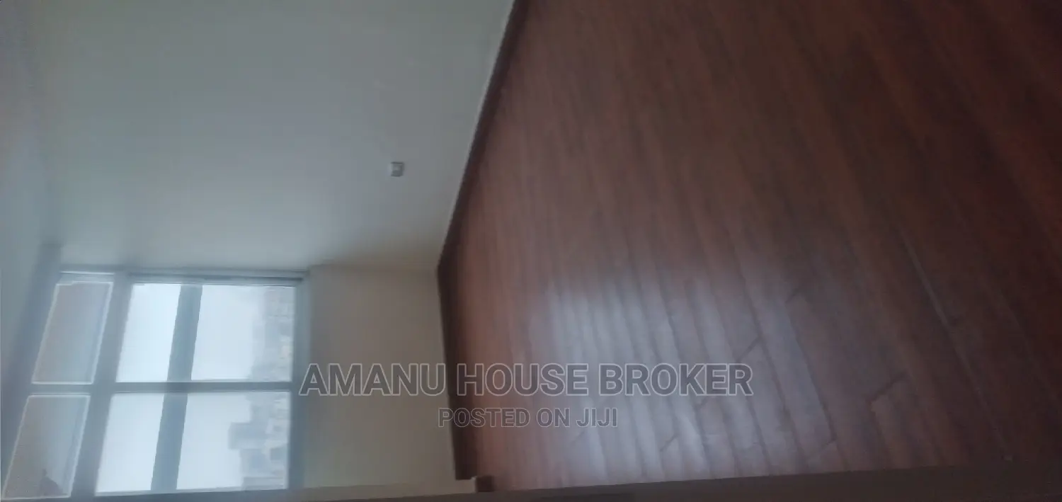 Urgent for Rent 125sqm,120sqm Office