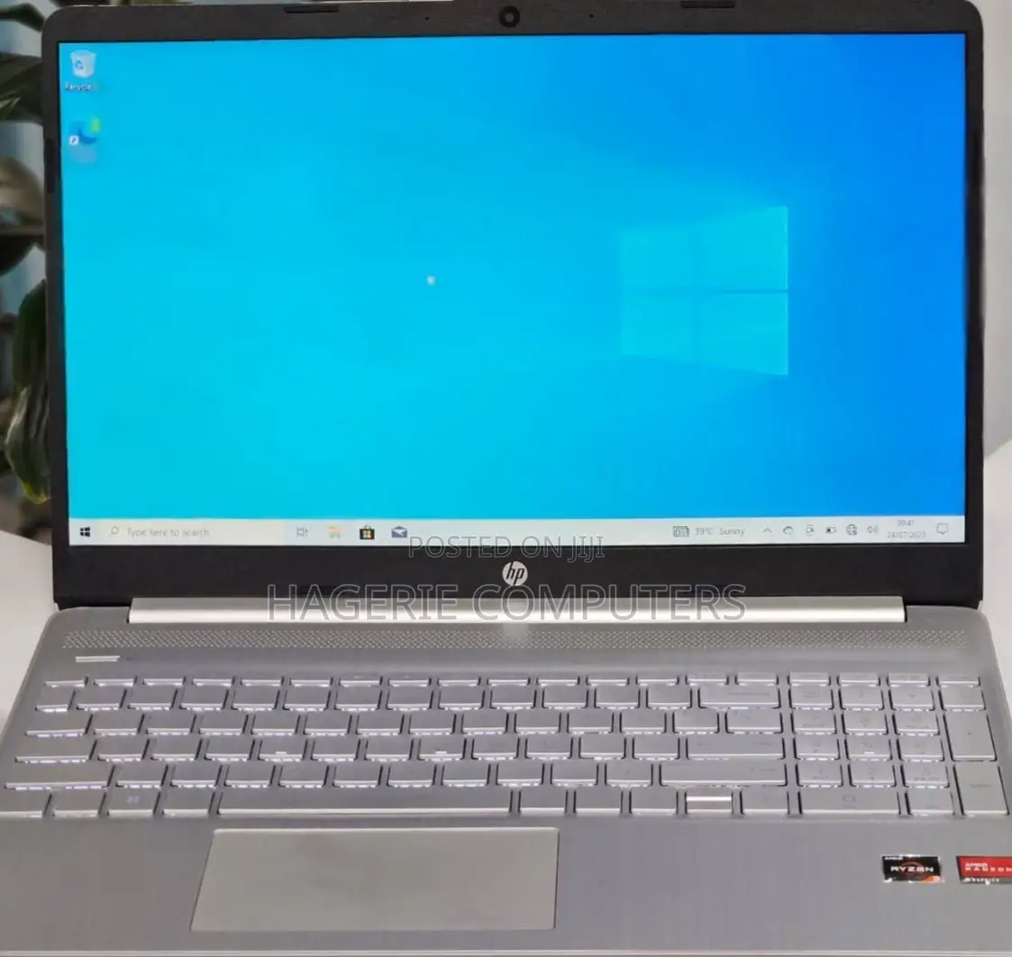 New Laptop HP Stream Notebook 8GB AMD Ryzen 3 SSD 256GB