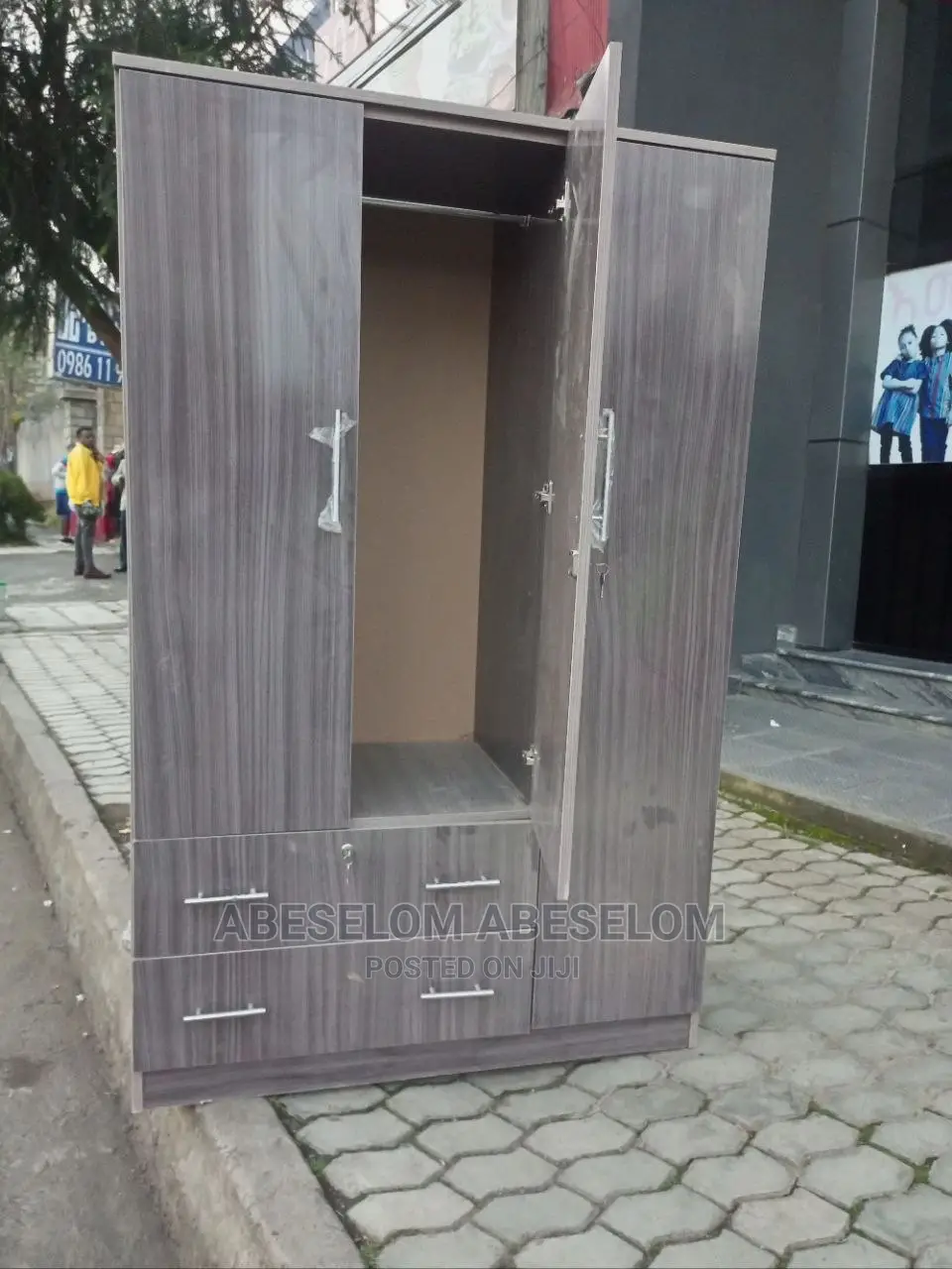 1,20 Cm ቁምሳጥን