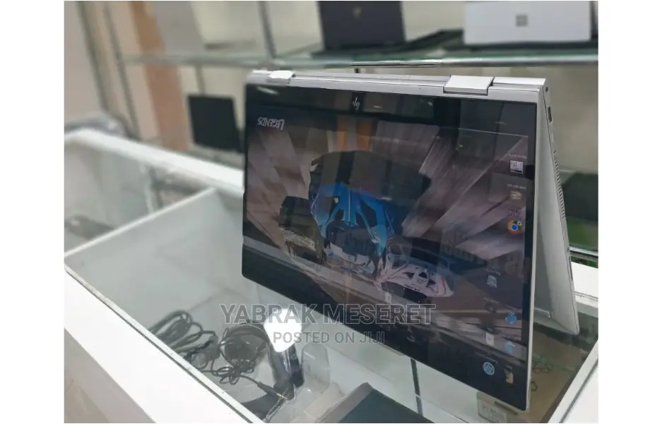 New Laptop HP Envy X360 8GB Intel Core I7 SSD 512GB