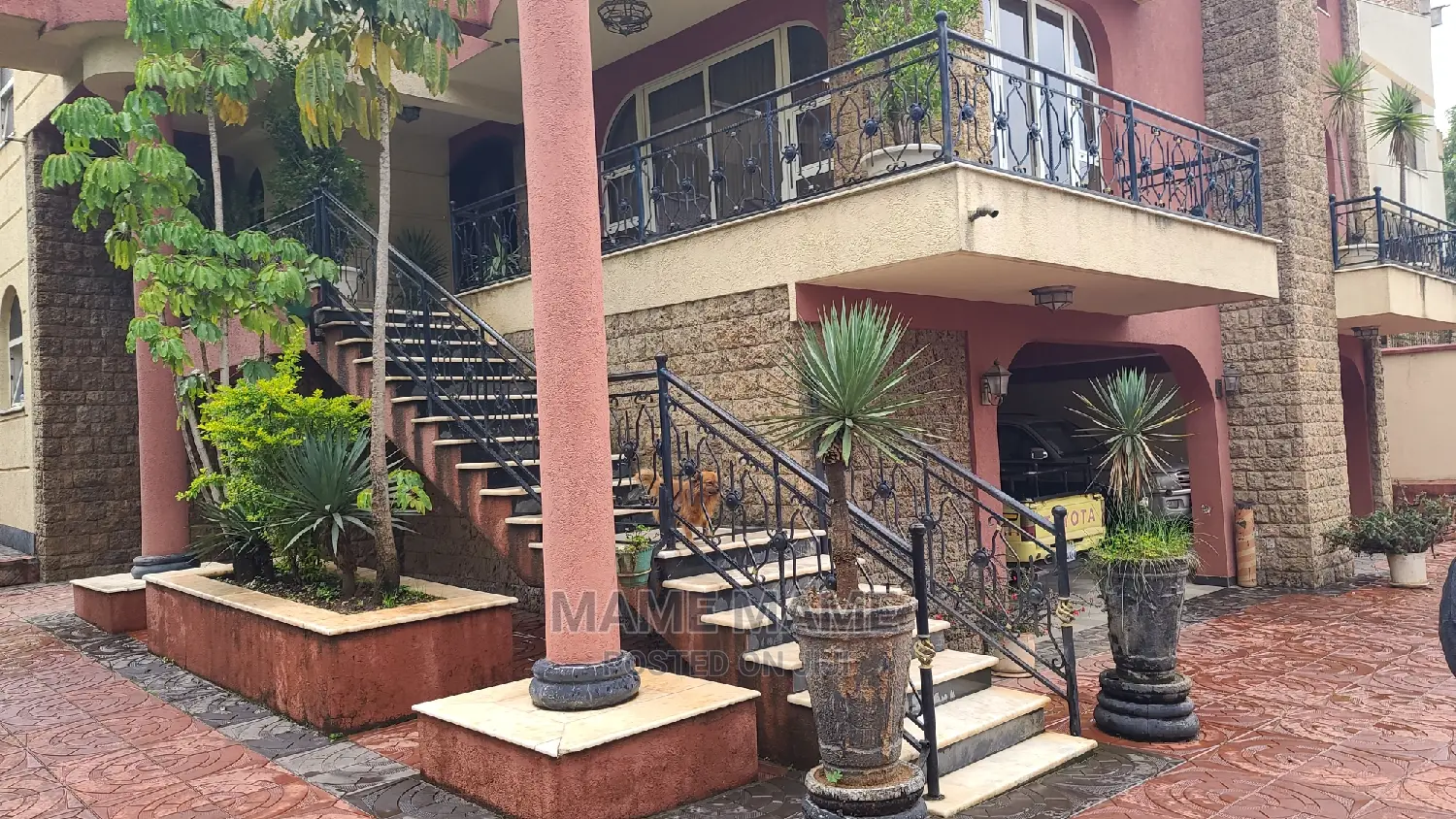 Furnished 9bdrm House in Addis Abeba, Bole for sale