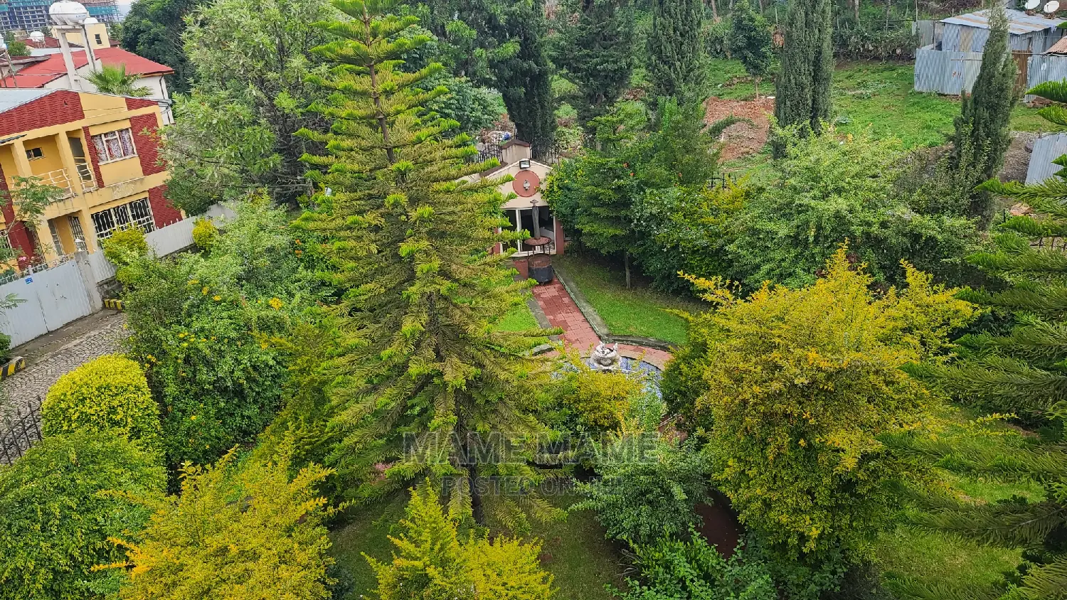 Furnished 9bdrm House in Addis Abeba, Bole for sale