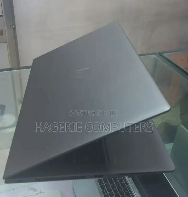 New Laptop HP ZBook 15 16GB Intel Core I7 SSD 512GB