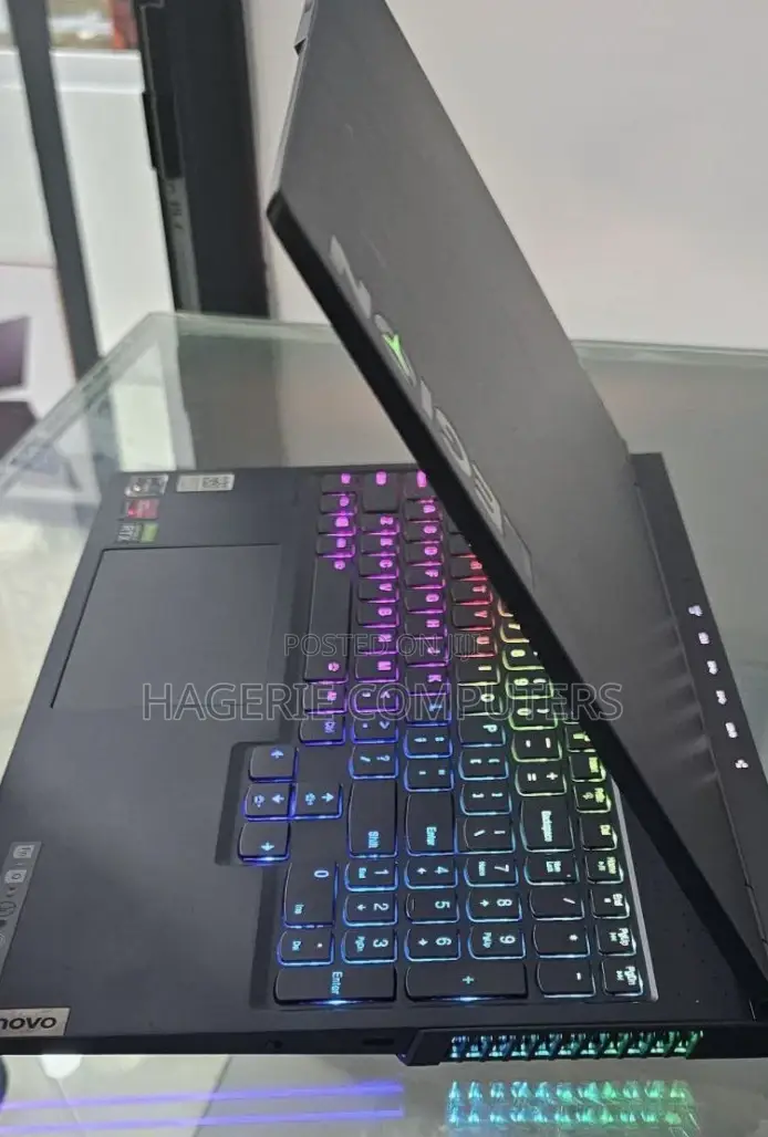 New Laptop Lenovo Legion 7 16GB AMD Ryzen 9 SSD 1T