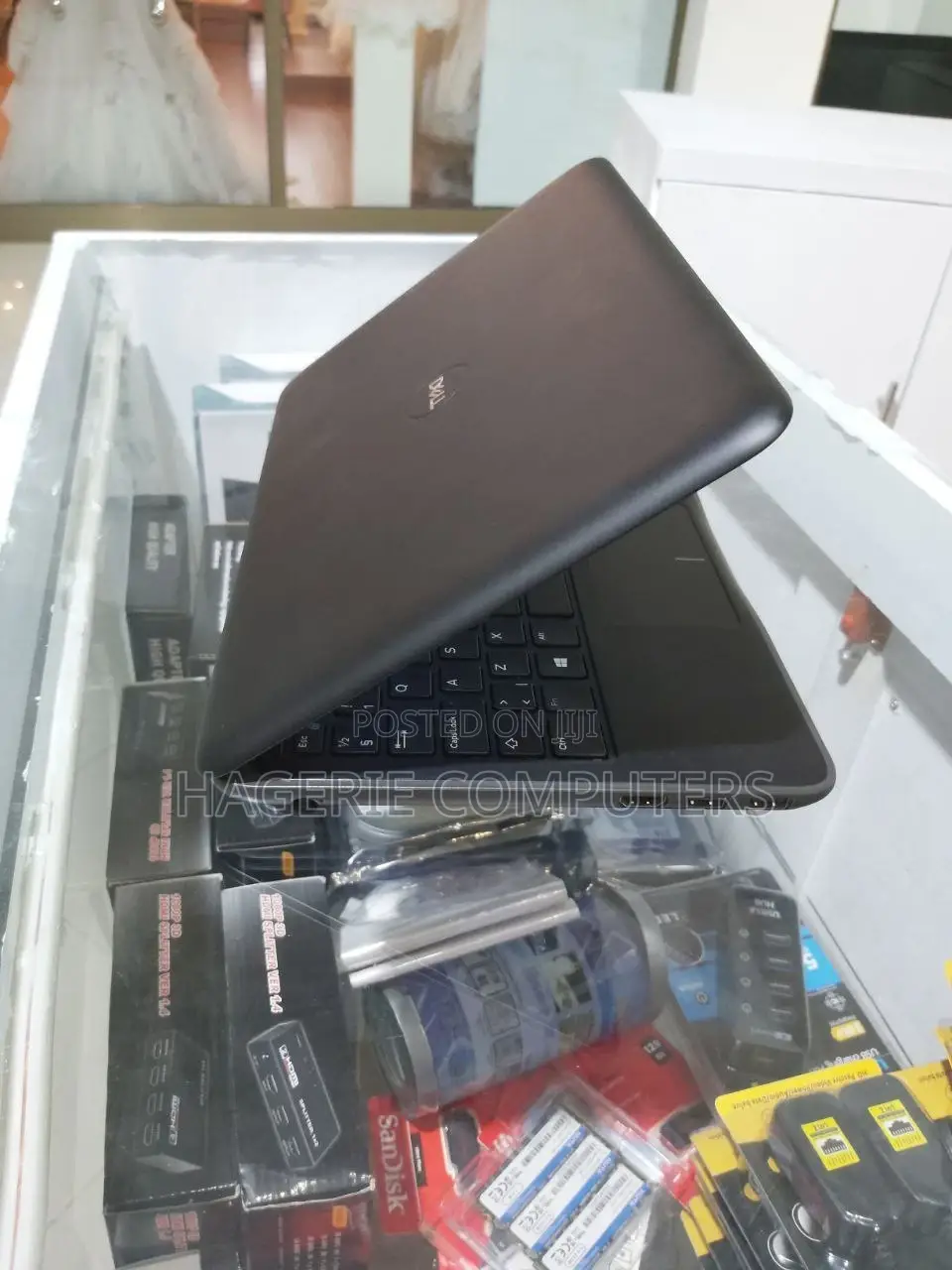 New Laptop Dell Latitude 5420 4GB Intel Pentium SSD 128GB