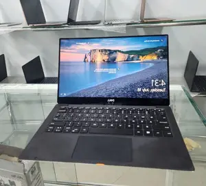 New Laptop Dell XPS 13 9350 8GB Intel Core I5 SSD 512GB
