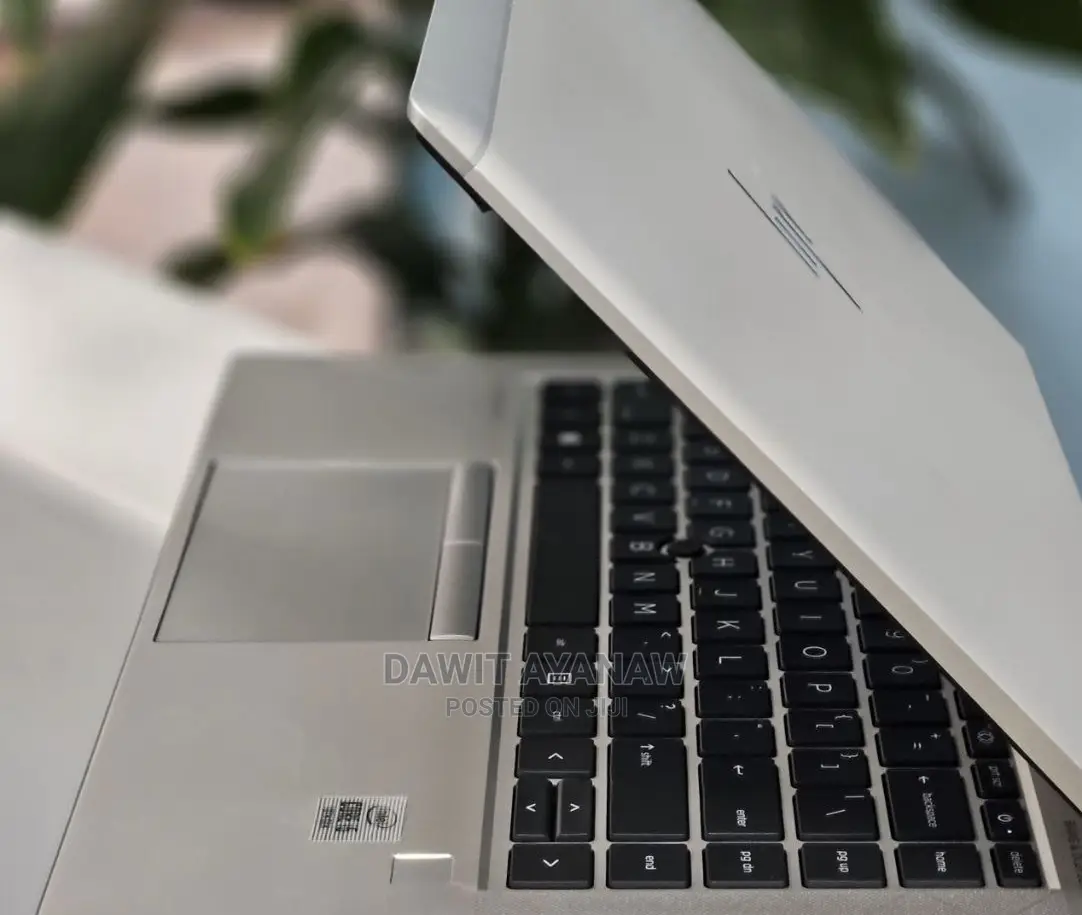 New Laptop HP EliteBook 840 G7 16GB Intel Core I7 SSD 512GB