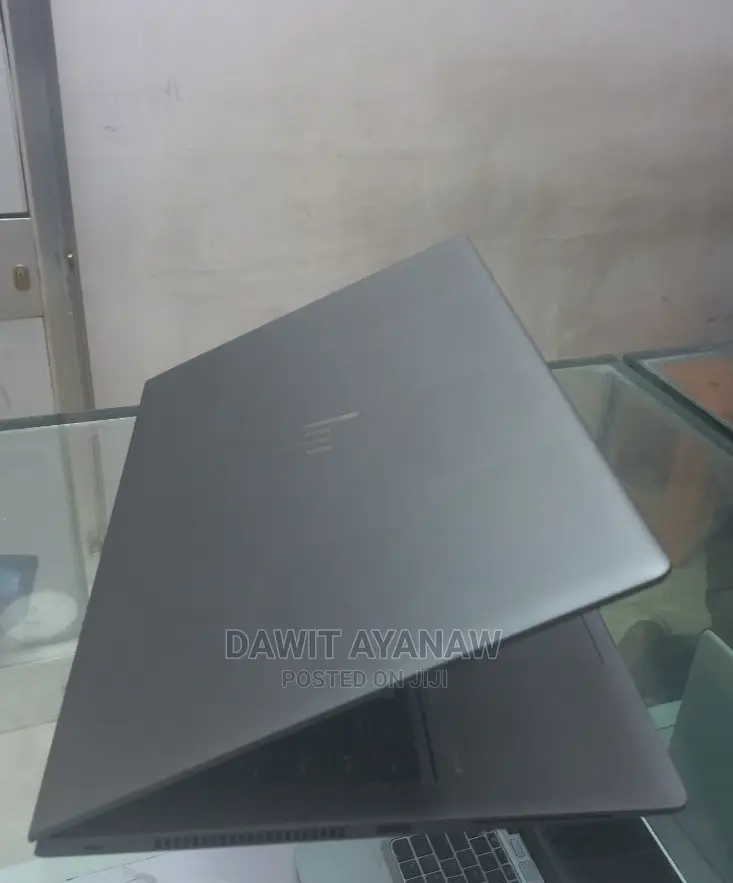 New Laptop HP ZBook 15 16GB Intel Core I7 SSD 512GB