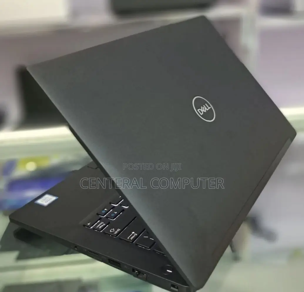 New Laptop Dell Latitude 7390 8GB Intel Core I7 SSD 512GB