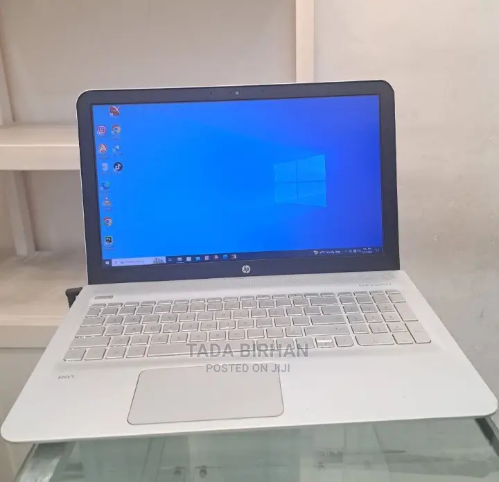 New Laptop HP 240 G3 12GB Intel Core I5 HDD+SSD 1T