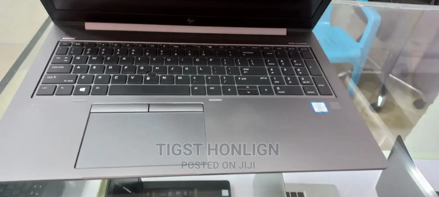 New Laptop HP ZBook 14 16GB Intel Core I7 SSD 512GB