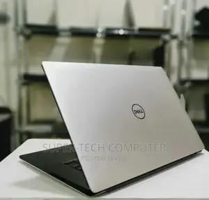 Photo - New Laptop Dell Precision 5520 16GB Intel Core I7 SSD 512GB