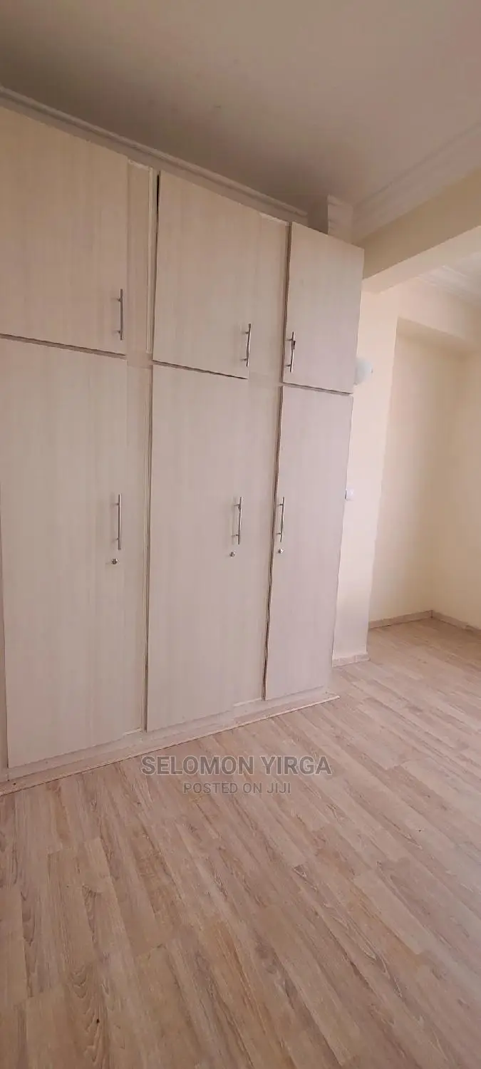 3bdrm Apartment in አድስ አበባ, Yeka for rent