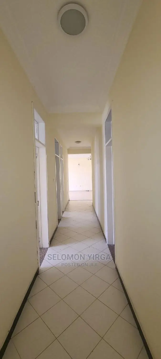 3bdrm Apartment in አድስ አበባ, Yeka for rent