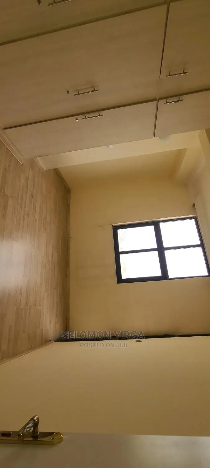 3bdrm Apartment in አድስ አበባ, Yeka for rent