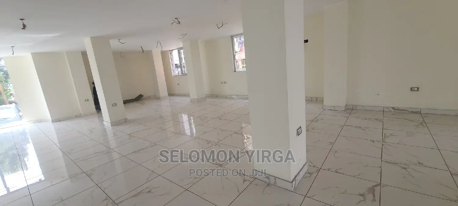 የሚከራይ ቤዝመንት