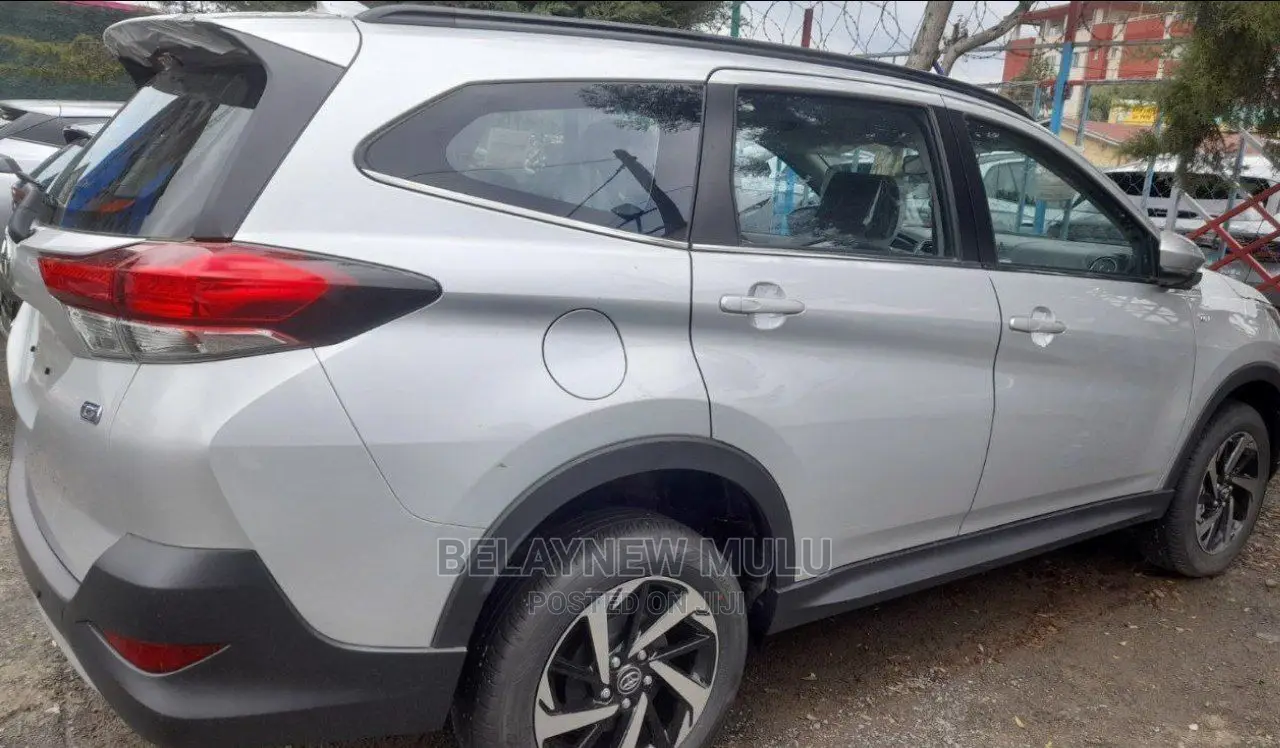 New Toyota Rush 2022 Silver