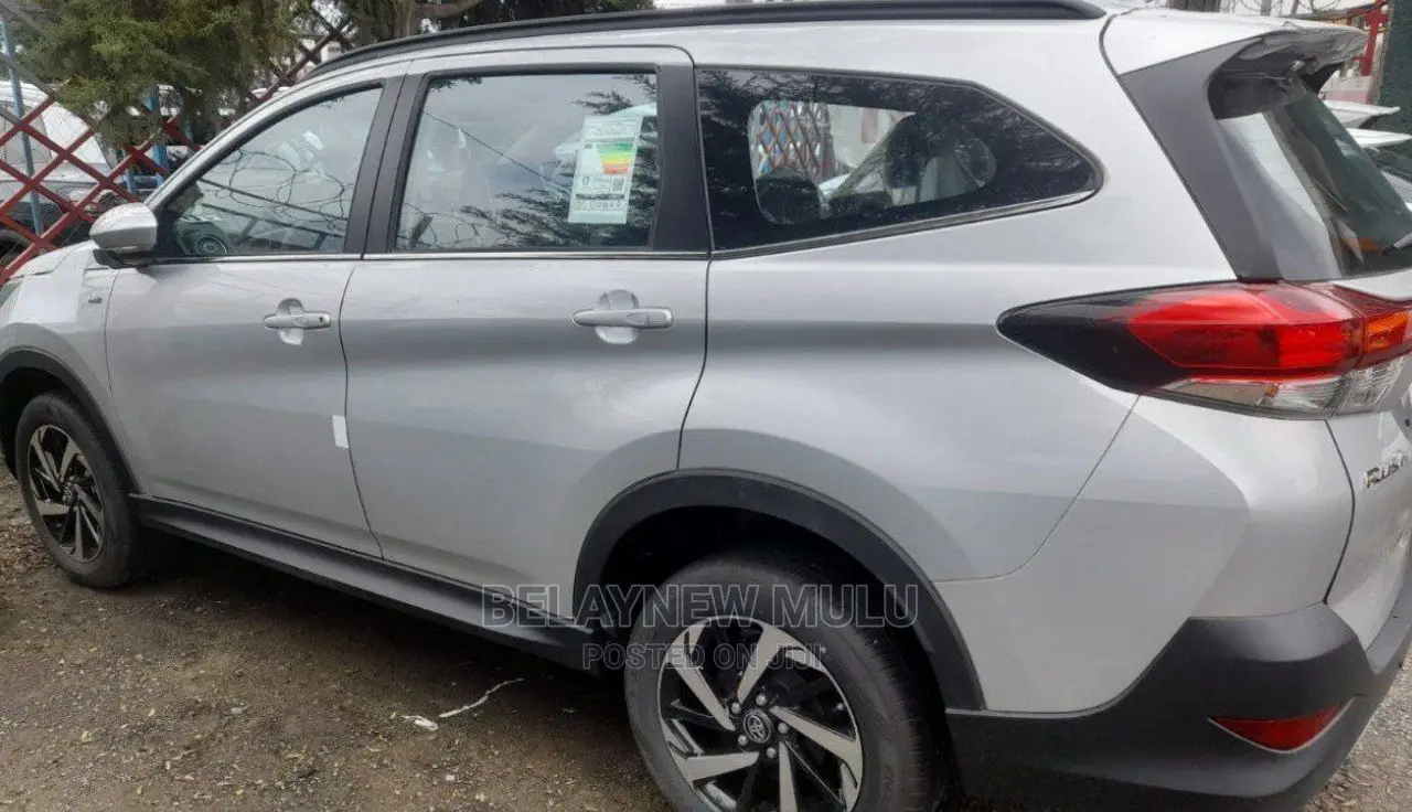 New Toyota Rush 2022 Silver