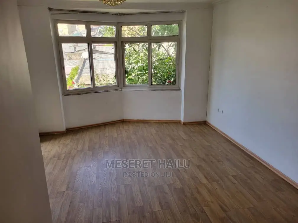 Furnished 6bdrm House in Ayate, Bole for sale