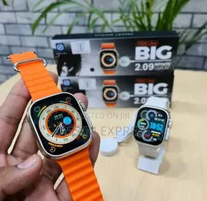 Photo - Ultra 2.0 Inch Hd Smart Watch (Series 8)