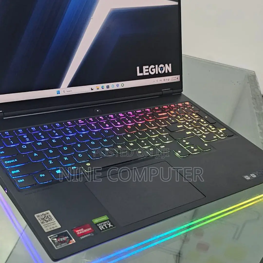 New Laptop Lenovo Legion Y520 16GB AMD Ryzen 9 SSD 1T
