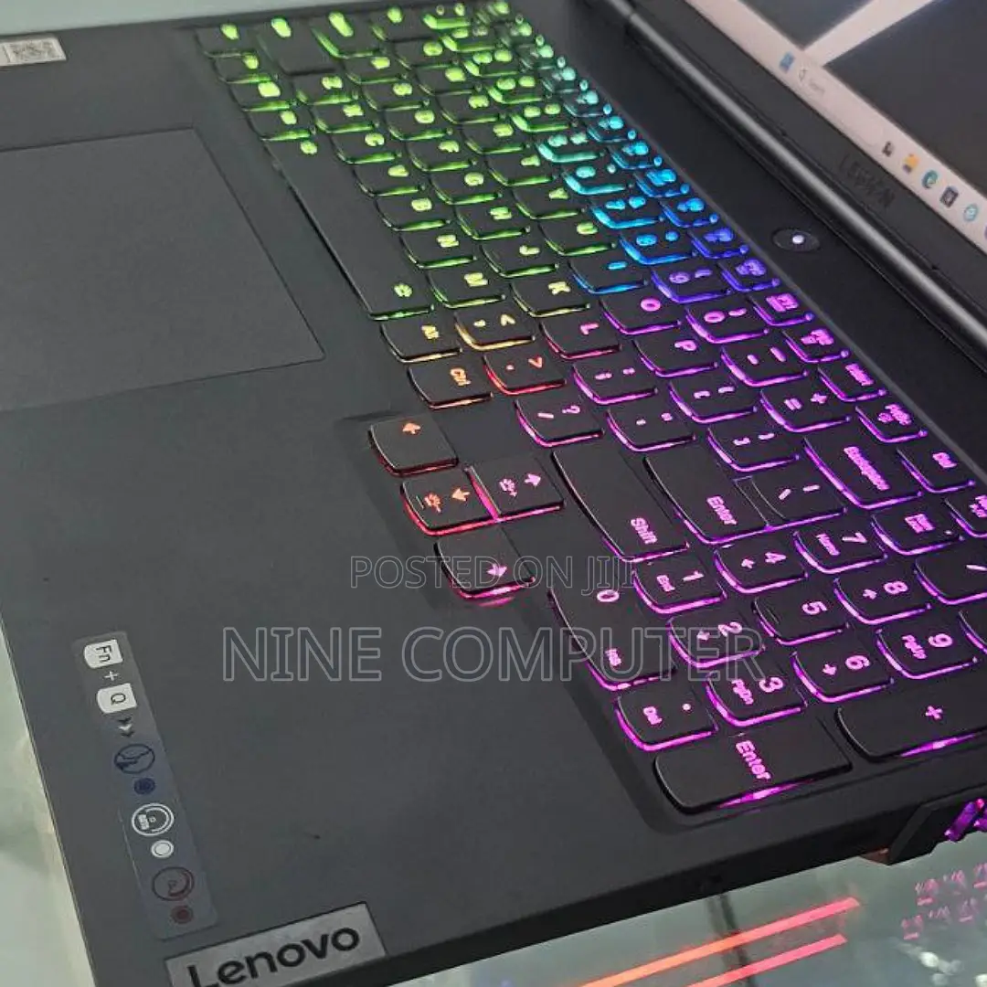 New Laptop Lenovo Legion Y520 16GB AMD Ryzen 9 SSD 1T