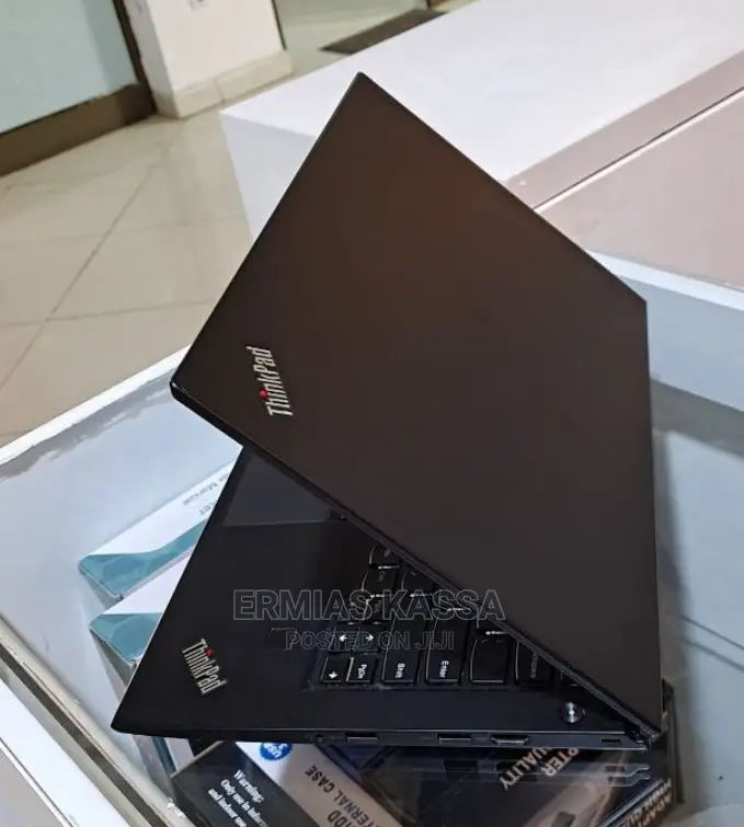 New Laptop Lenovo ThinkPad X1 Carbon 8GB Intel Core I5 SSD 512GB