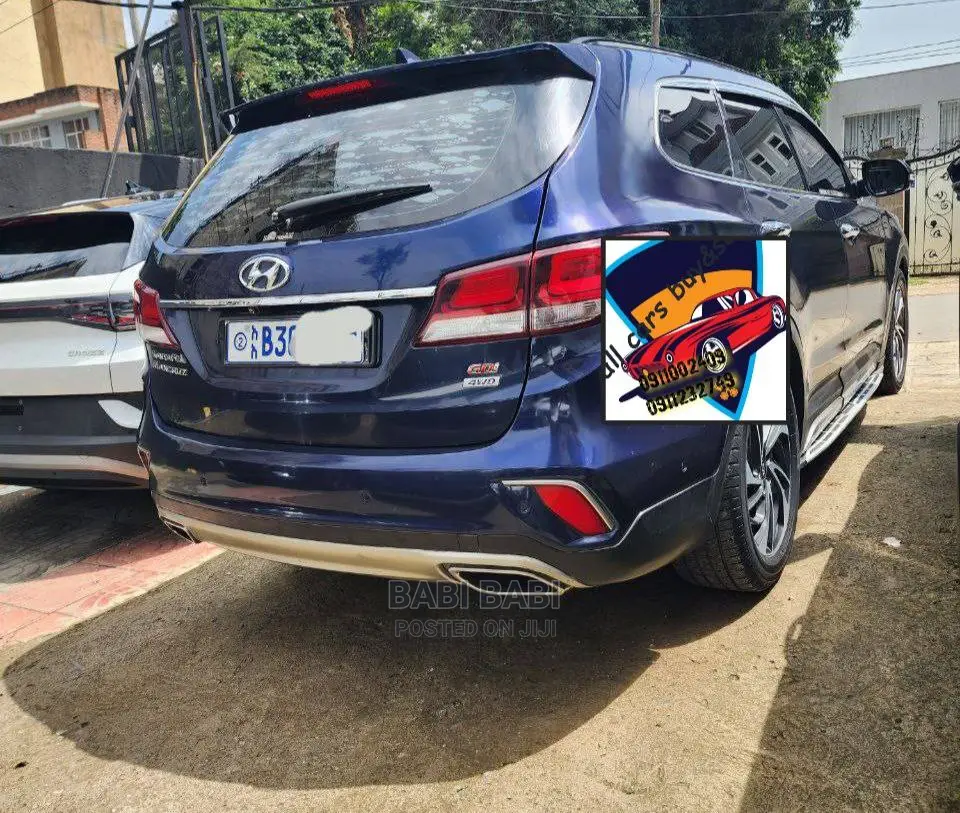 Hyundai Santa Fe 2017 Blue