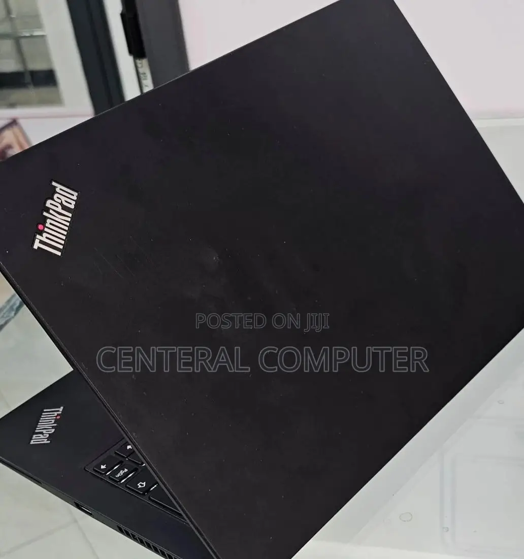 New Laptop Lenovo ThinkPad Yoga 8GB Intel Core I5 SSD 512GB