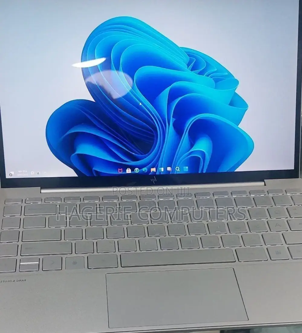 New Laptop HP Envy 13t 16GB Intel Core I7 SSD 1T