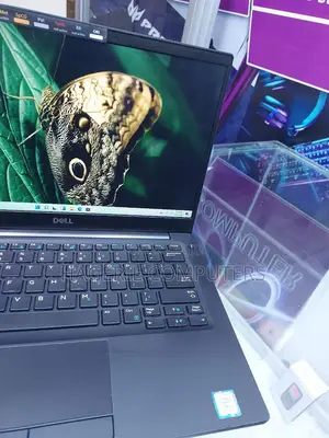Photo - New Laptop Dell Latitude 7390 16GB Intel Core I7 SSD 512GB