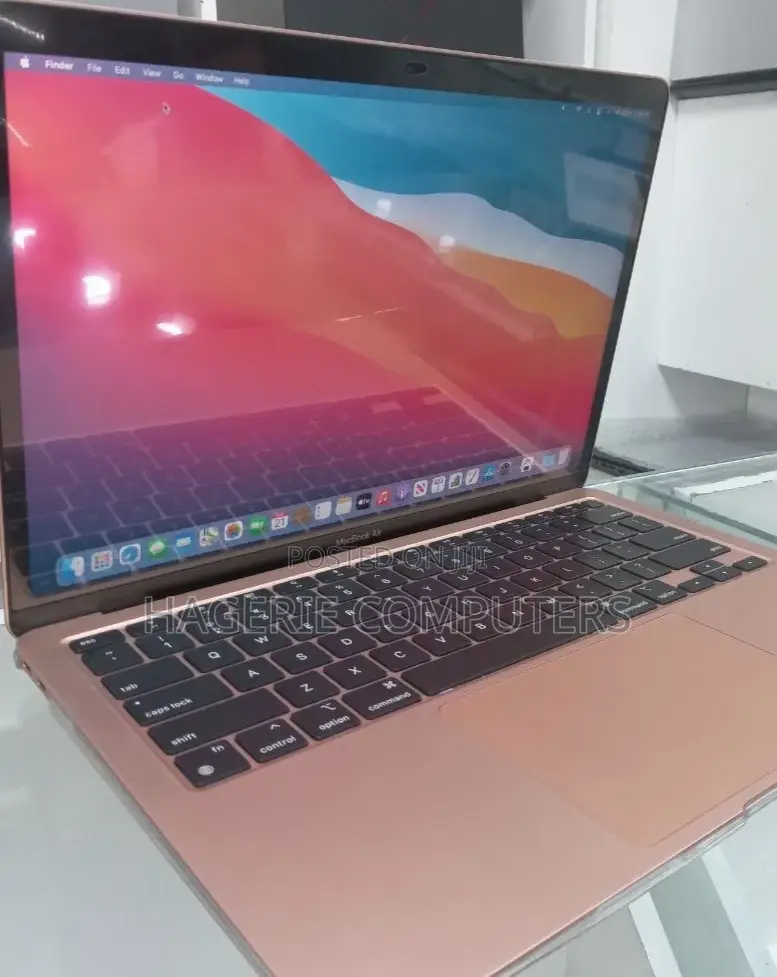 New Laptop Apple MacBook Air 2020 M1 8GB Apple M1 SSD 512GB