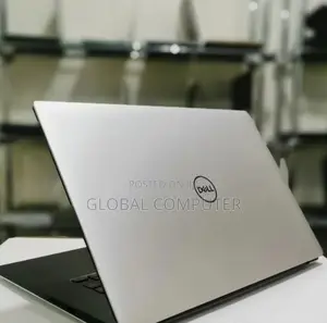 New Laptop Dell Precision 15 3520 16GB Intel Core I7 SSD 512GB