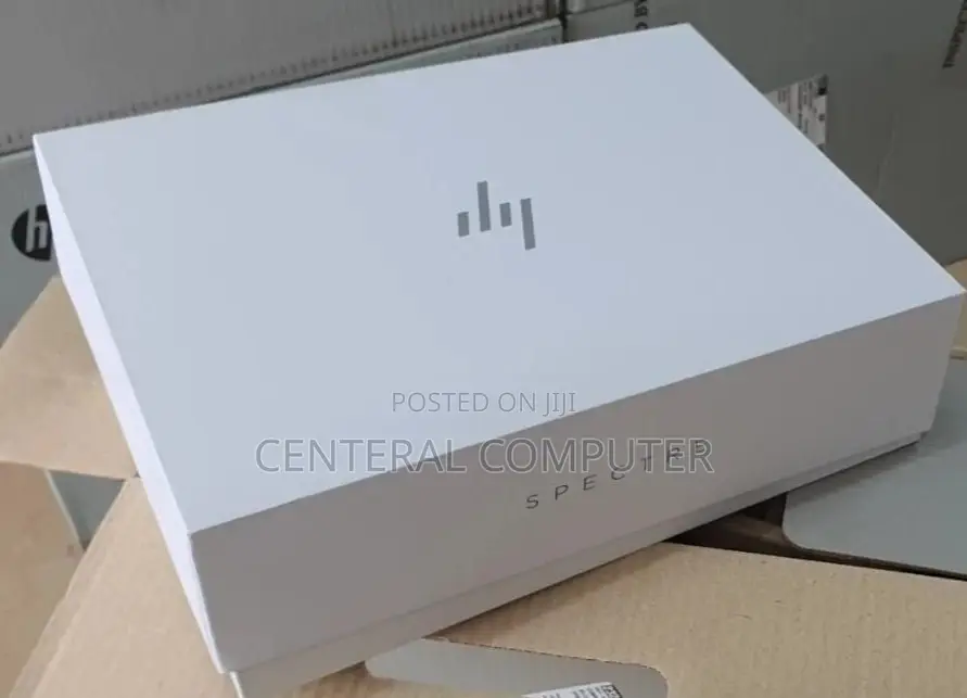 New Laptop HP Spectre 13 16GB Intel Core I7 SSD 512GB