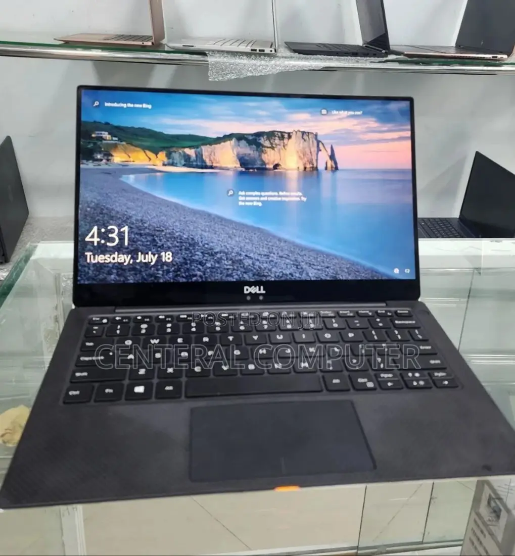 New Laptop Dell XPS 13 8GB Intel Core I5 SSD 512GB