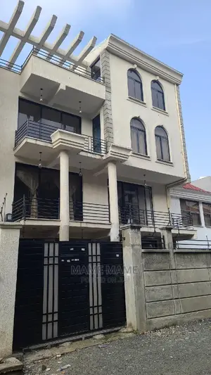 Photo - 6bdrm House in Addis Abeba, Bole for sale