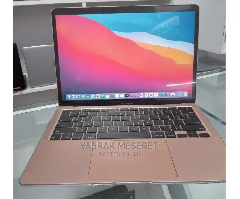 New Laptop Apple MacBook Air 2020 M1 8GB Apple M1 SSD 512GB