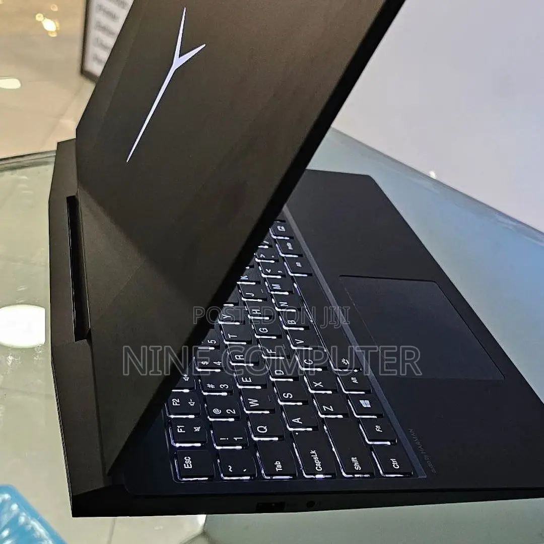 New Laptop Lenovo 16GB Intel Core I5 SSD 1T