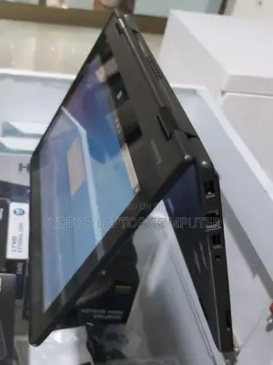 Photo - New Laptop Lenovo ThinkPad Yoga 4GB Intel Core 2 Quad HDD 500GB