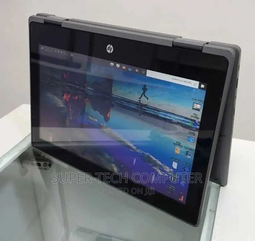 New Laptop HP X360 310 G2 8GB Intel Core I3 SSD 256GB