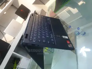 New Laptop Lenovo Yoga 700 16GB AMD Ryzen 7 SSD 1T