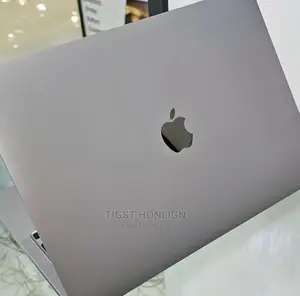 New Laptop Apple MacBook Pro 2022 M2 8GB Apple M2 SSD 256GB